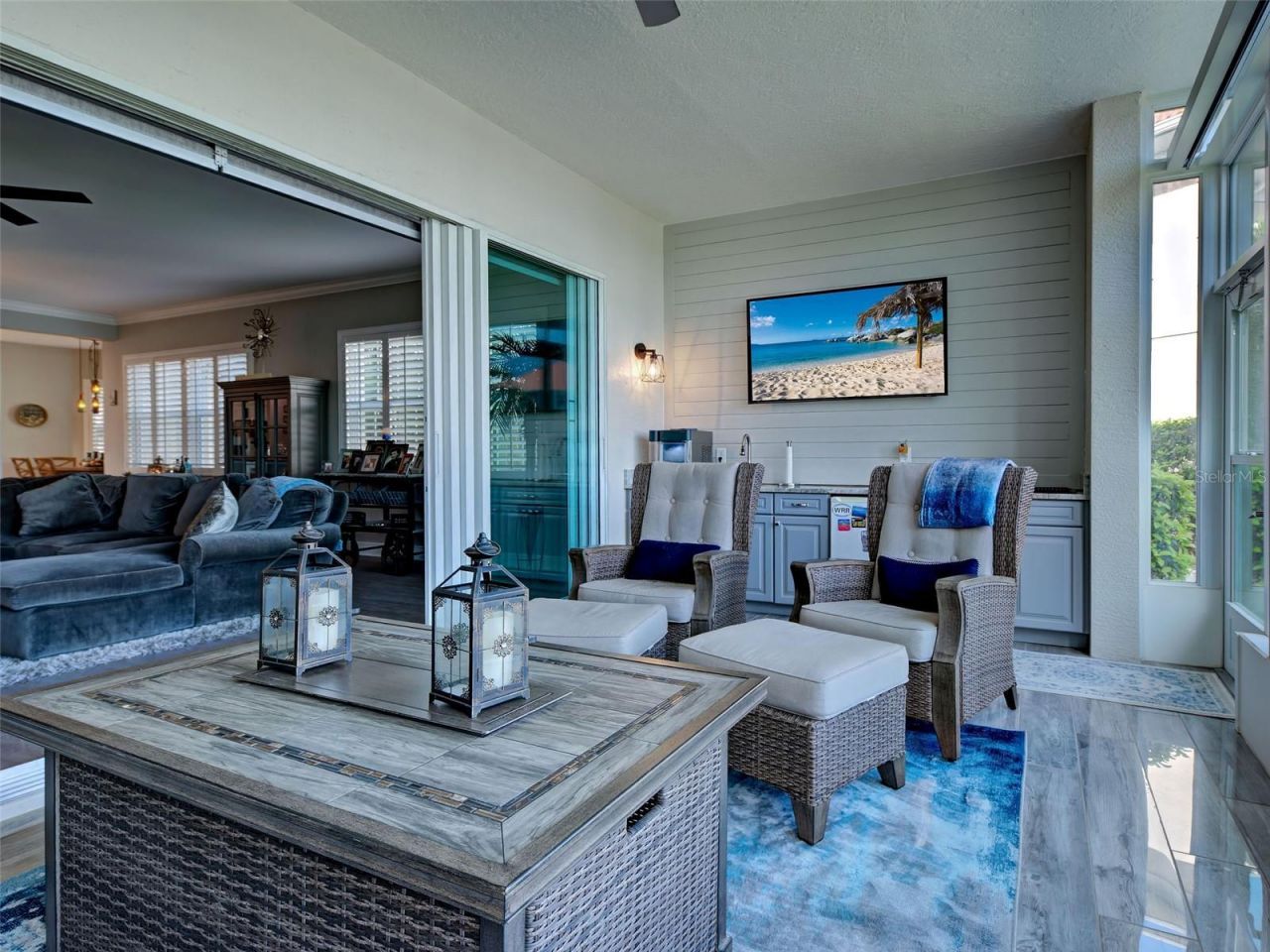 2590 Tarpon Cove Drive, Unit 811, Punta Gorda, FL 33950 Photo