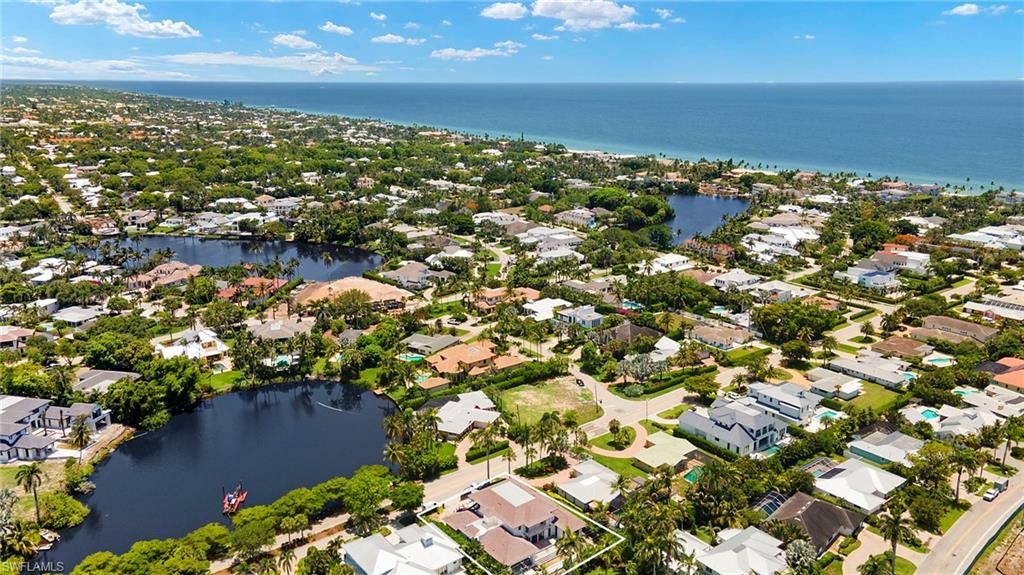 501 7th Ave N, Naples, FL 34102 Photo