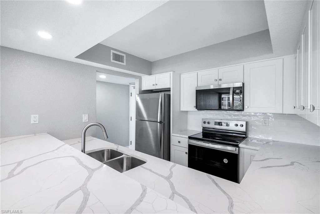 1501 Middle Gulf Dr, Unit 304J, Sanibel, FL 33957 Photo