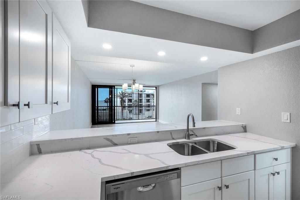 1501 Middle Gulf Dr, Unit 304J, Sanibel, FL 33957 Photo