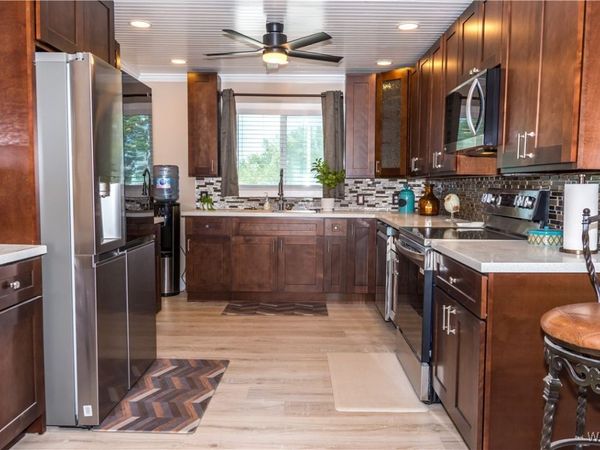 1102 N Washington Street, Livingston, AL 35470