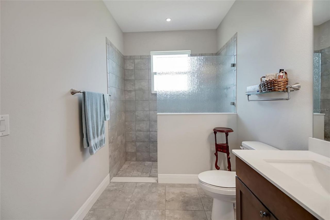 6008 Apex Way, Lady Lake, FL 32159 Photo