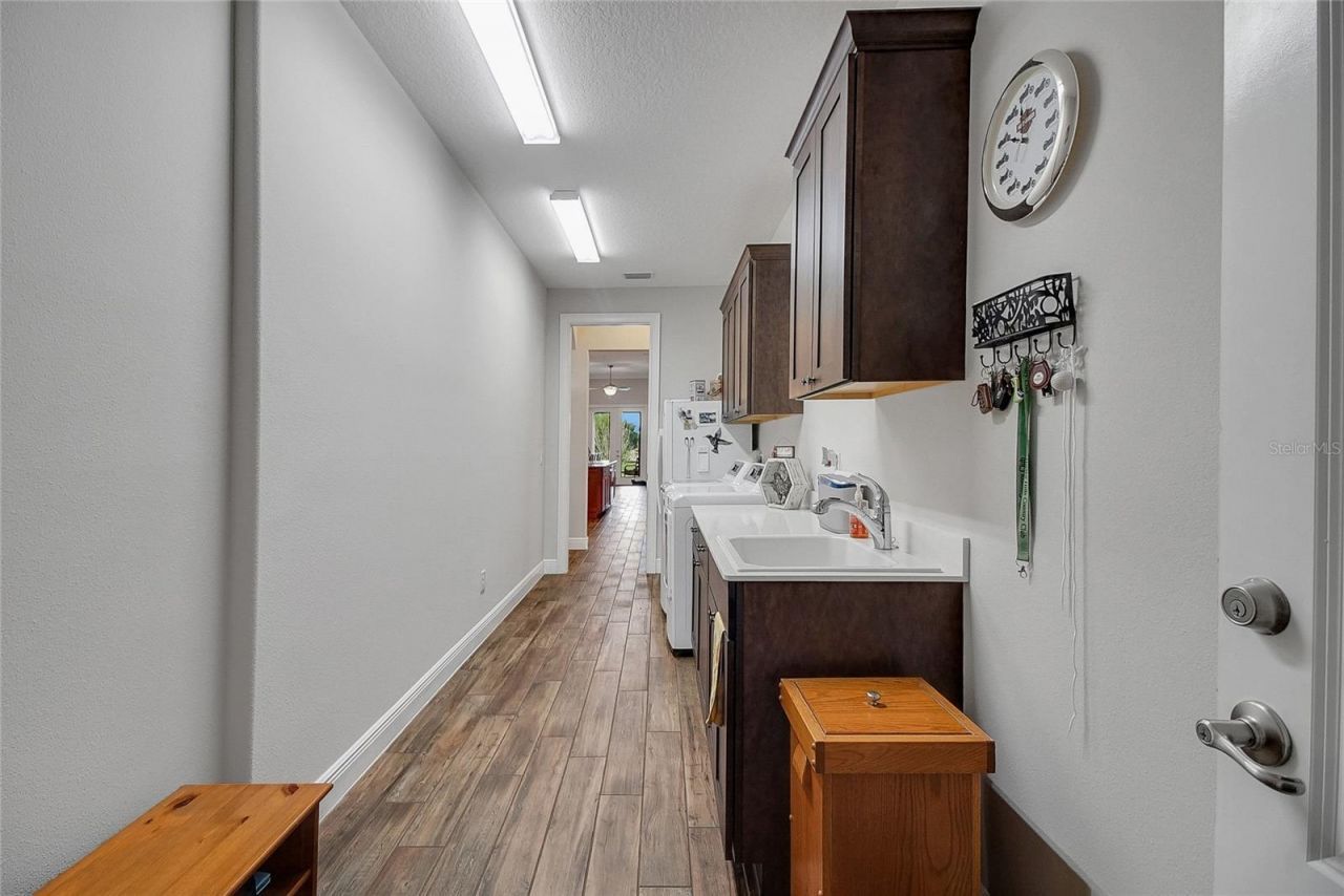 6008 Apex Way, Lady Lake, FL 32159 Photo