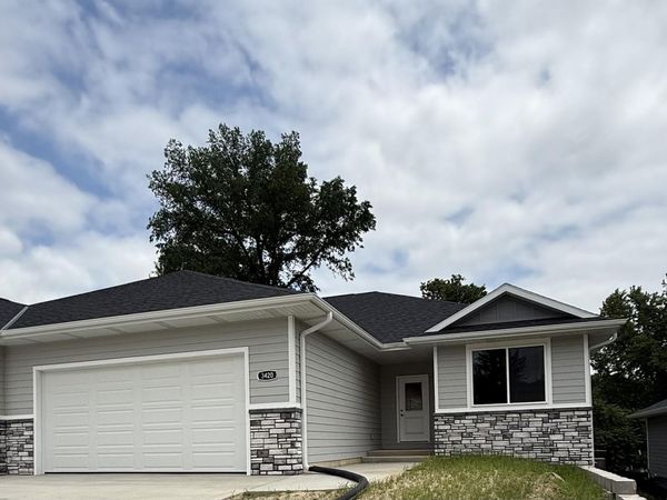 3420 Lafayette Court, Sioux City, IA 51104