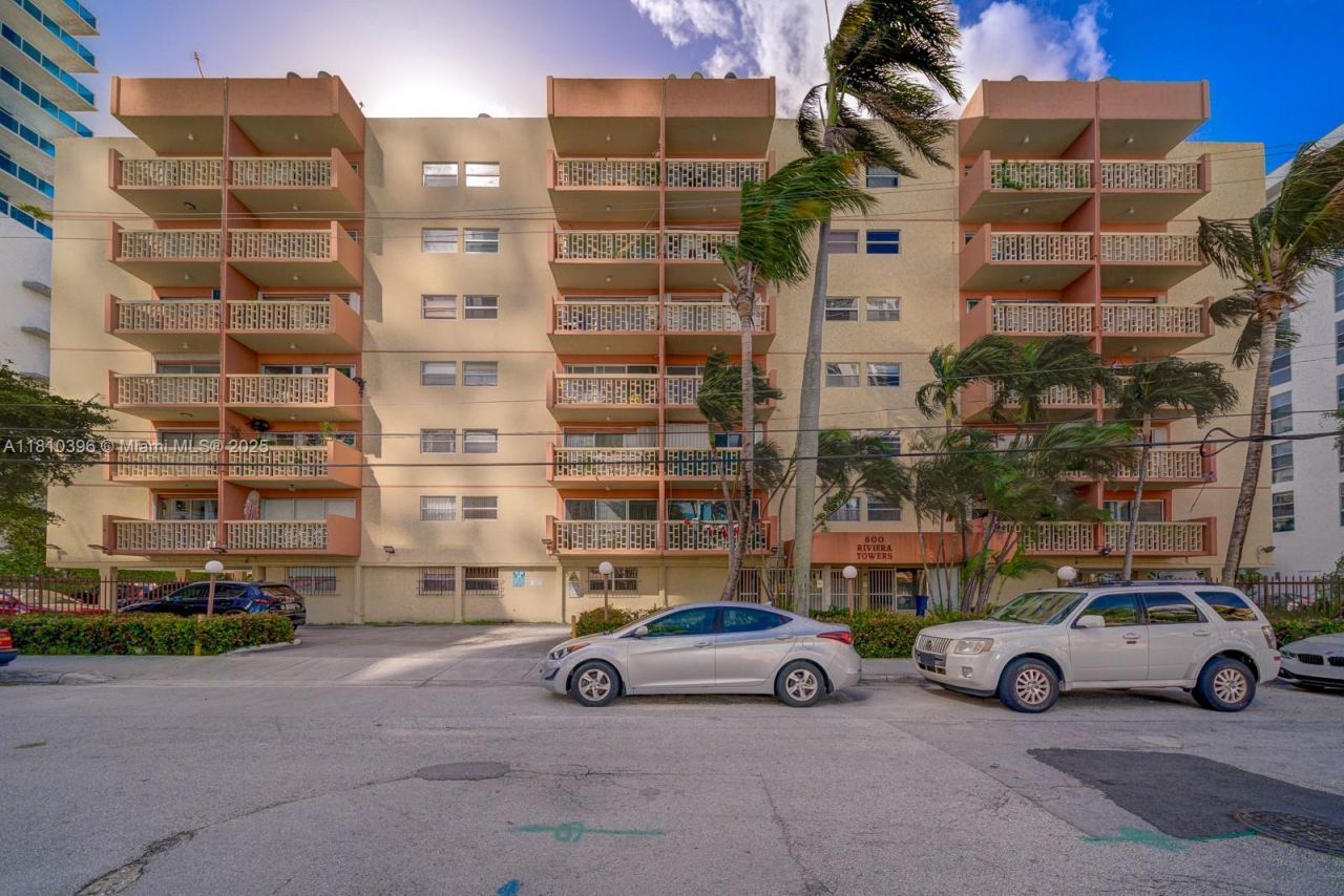 600 NE 25th St, Unit PHD, Miami, FL 33137 Photo