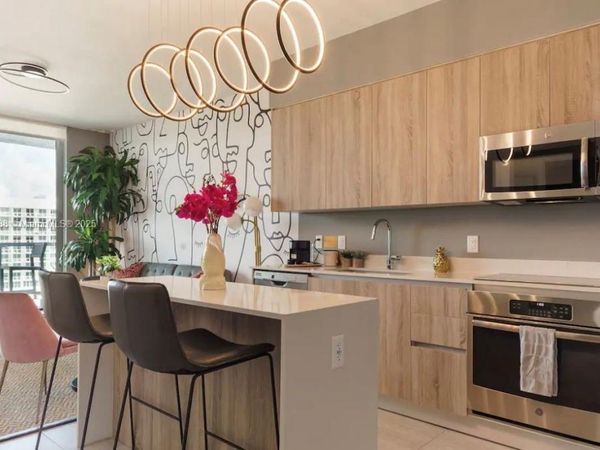 3900 Biscayne Blvd, Unit N-1011, Miami, FL 33137