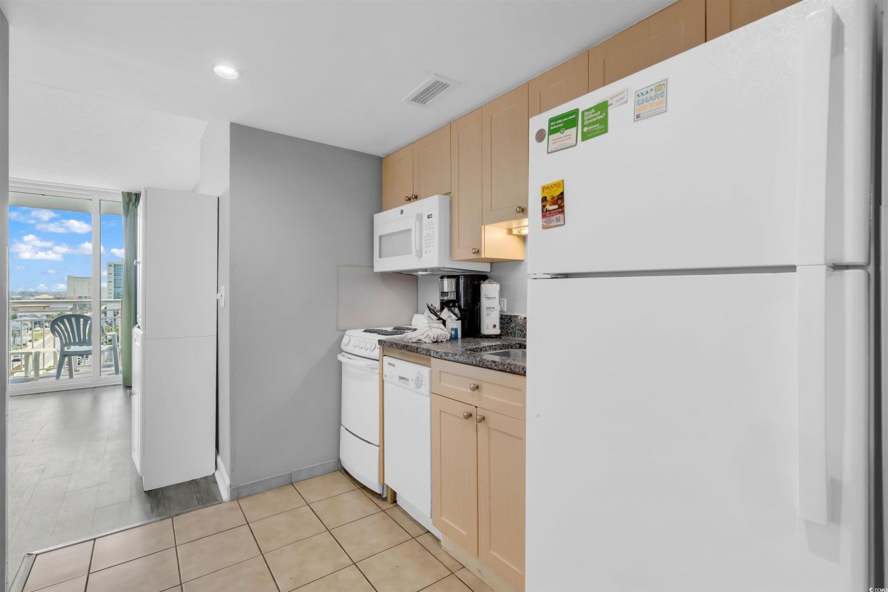 2301 S Ocean Blvd. Photo 12