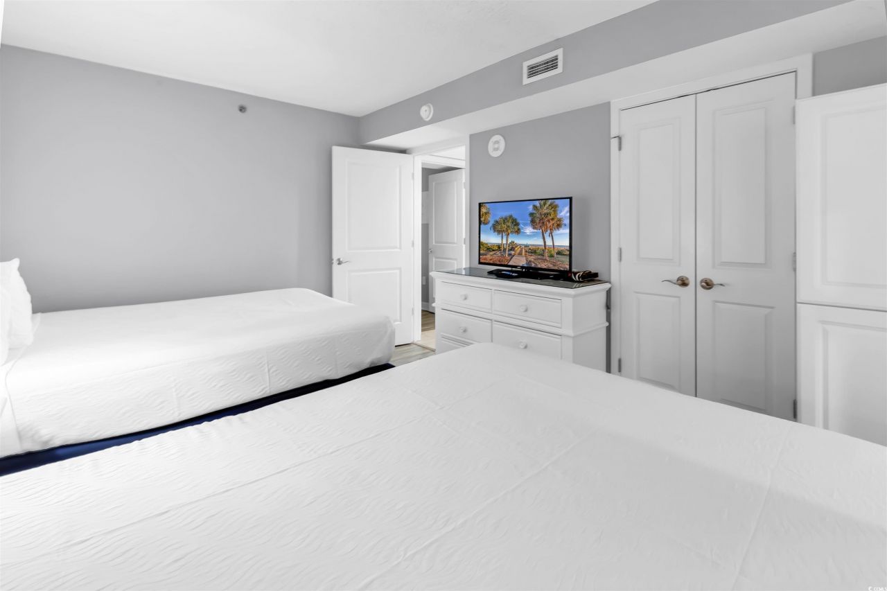 2301 S Ocean Blvd. Photo 16