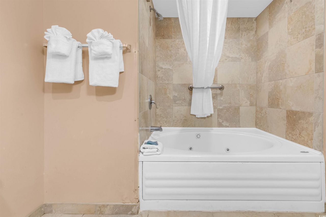 2301 S Ocean Blvd. Photo 29