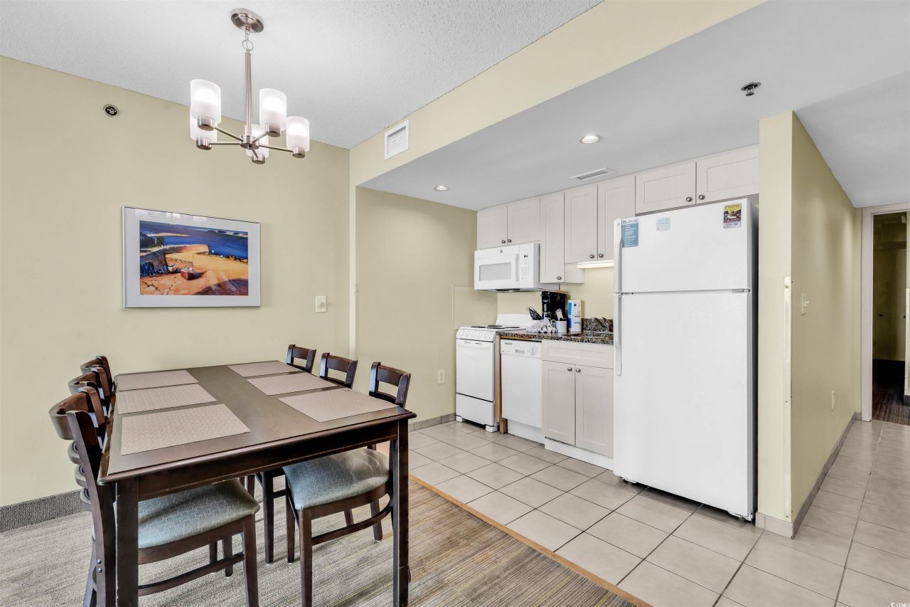 2301 S Ocean Blvd. Photo 32