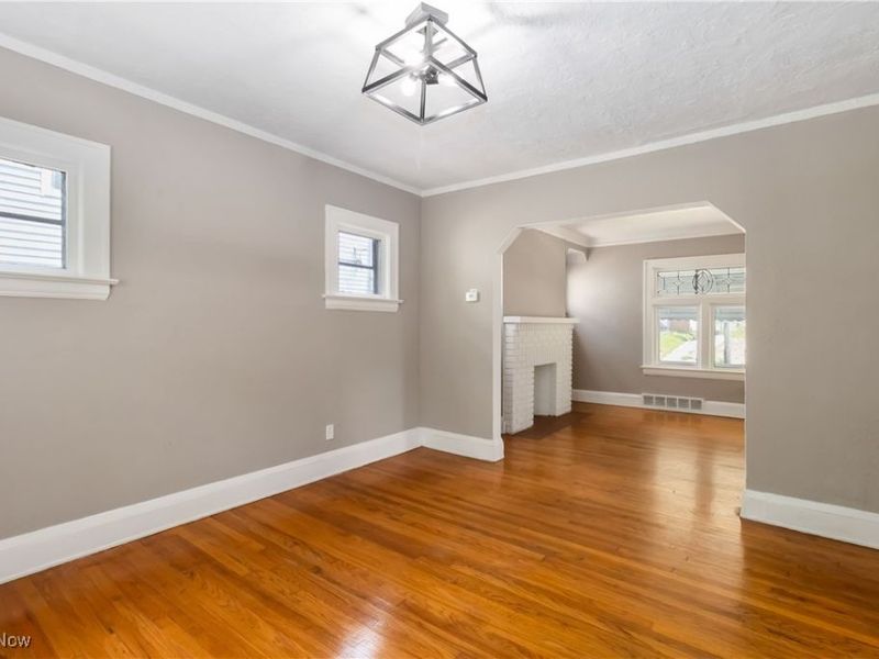 3338 E 130th Street, Cleveland, OH 44120 Photo 12