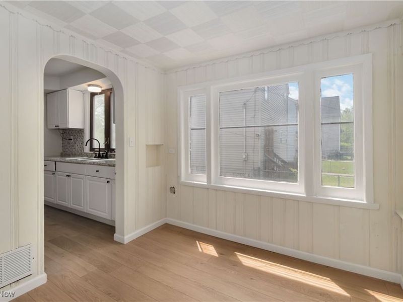 3338 E 130th Street, Cleveland, OH 44120 Photo 17