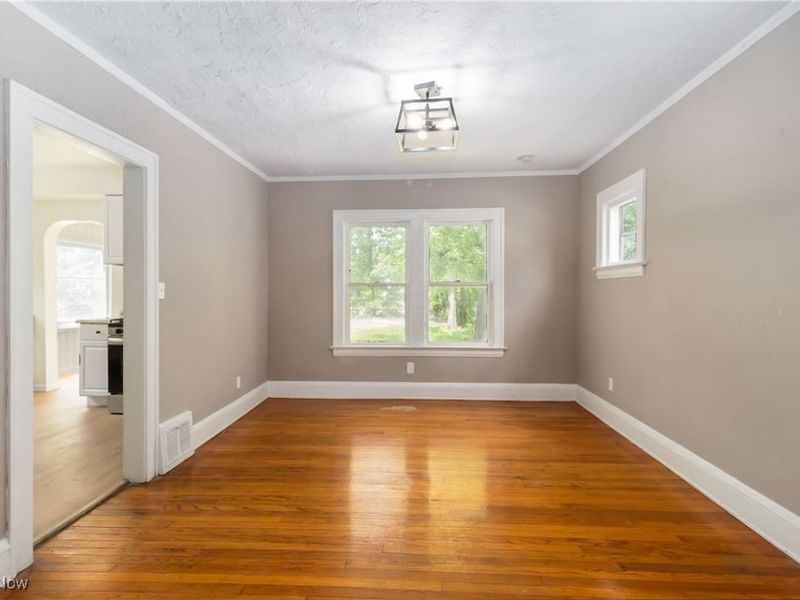 3338 E 130th Street, Cleveland, OH 44120 Photo 8