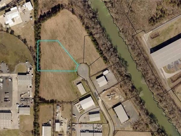 52 Curtis Court SW, Cartersville, GA 30120