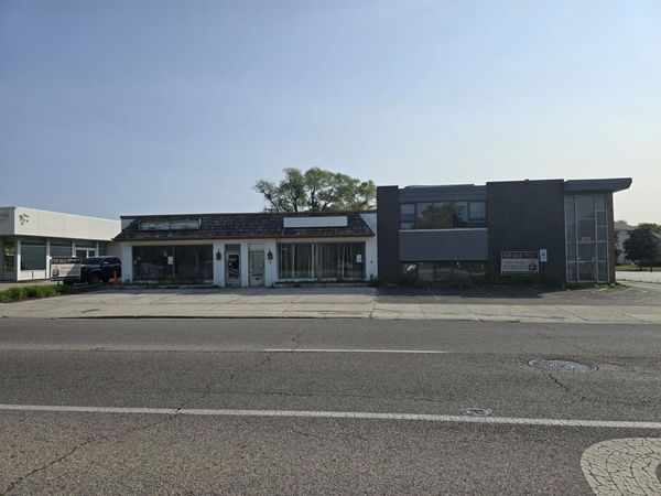 6731-6733 N Lincoln Avenue, Lincolnwood, IL 60712