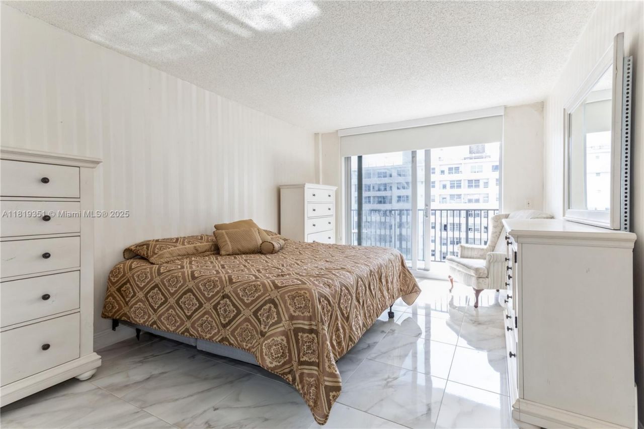 9273 Collins Ave, Unit 1101, Surfside, FL 33154 Photo