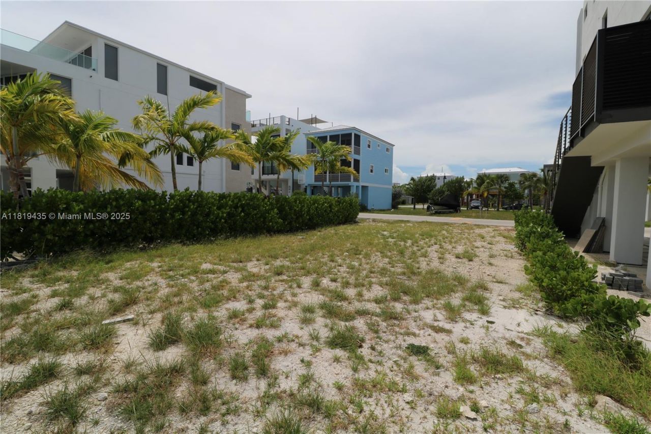 94825 Overseas Hwy #35, Key Largo, FL 33037 Photo