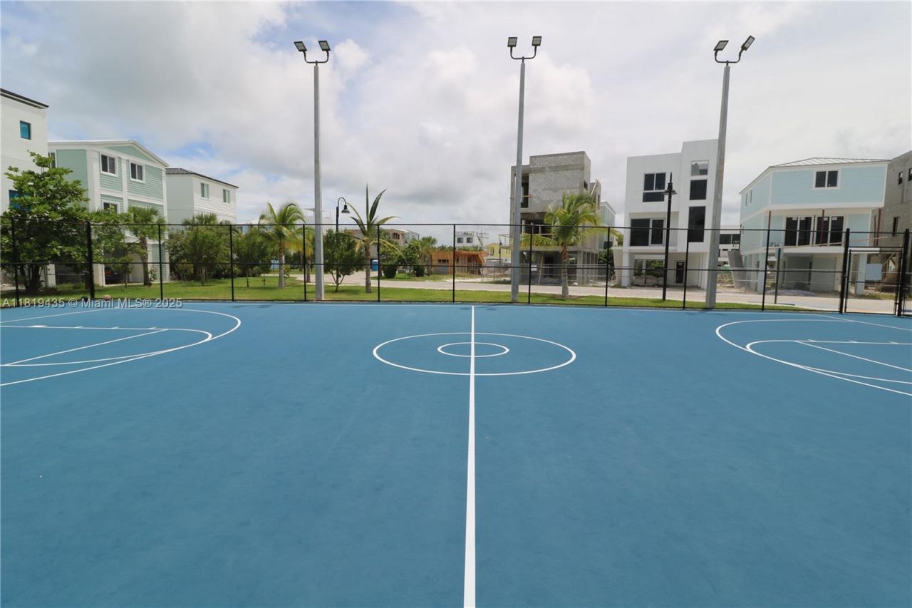 94825 Overseas Hwy #35, Key Largo, FL 33037 Photo