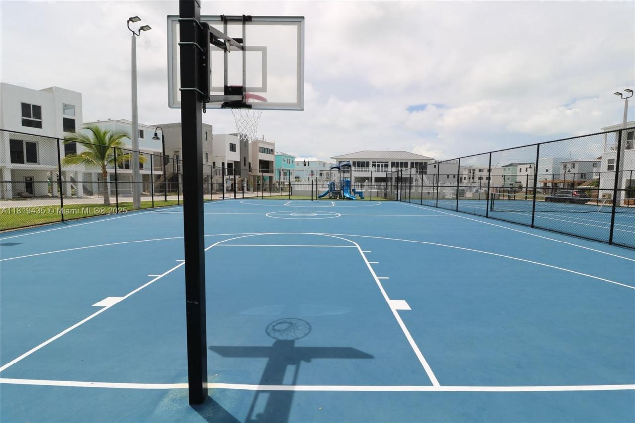 94825 Overseas Hwy #35, Key Largo, FL 33037 Photo