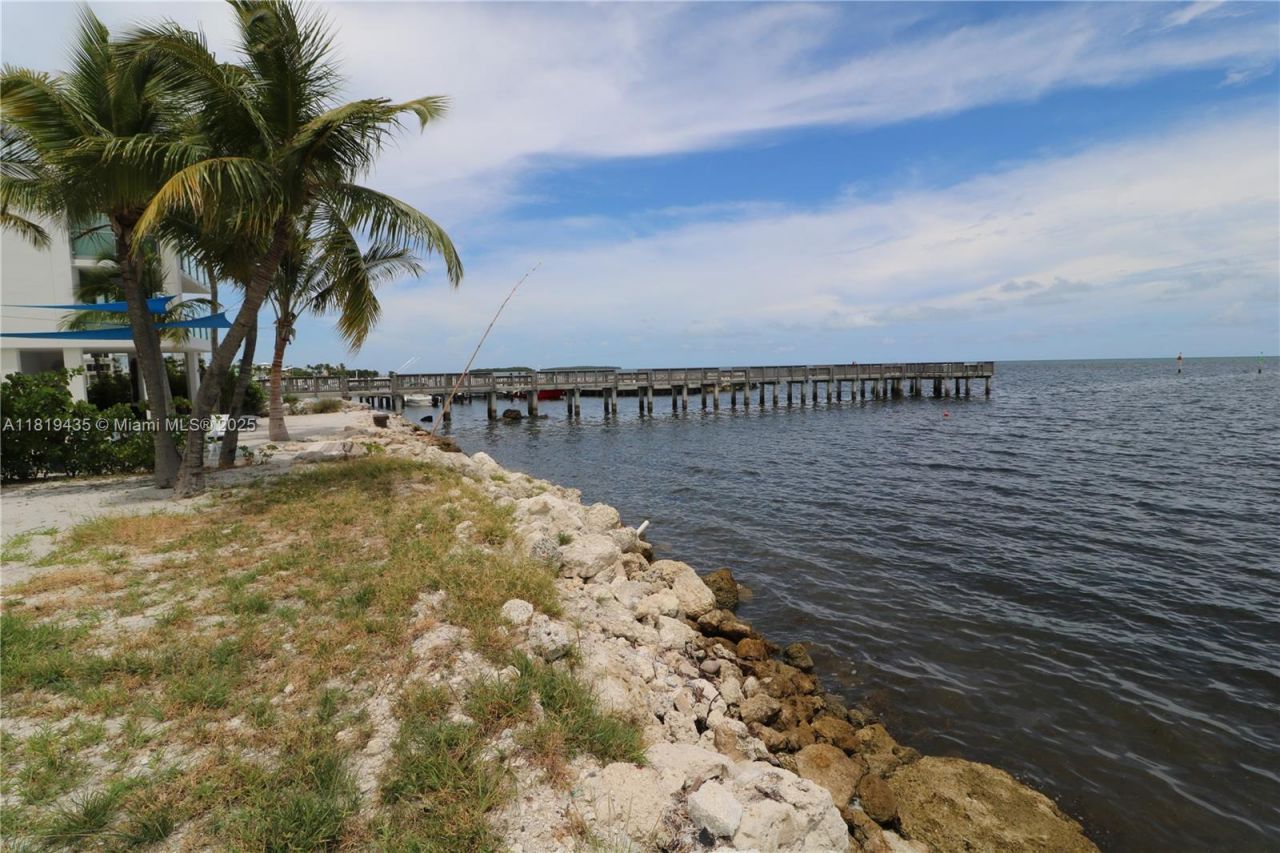94825 Overseas Hwy #35, Key Largo, FL 33037 Photo