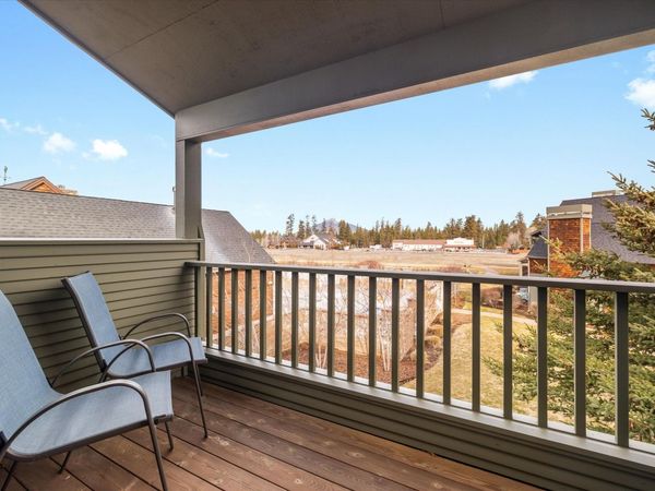 568 W Jefferson Avenue, Sisters, OR 97759