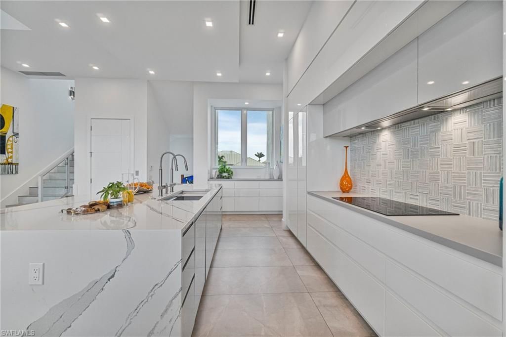 432 Bayside Ave, Naples, FL 34108 Photo