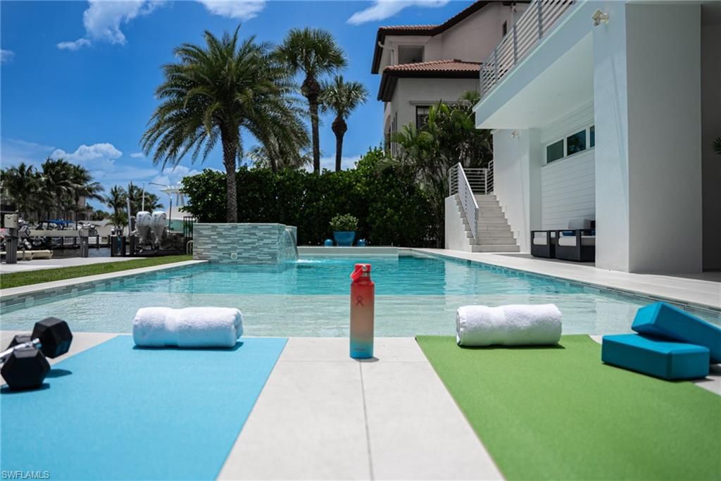 432 Bayside Ave, Naples, FL 34108 Photo