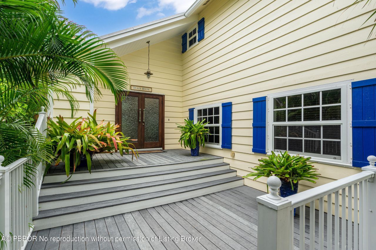 216 SE Atlantic Drive, Lantana, FL 33462 Photo