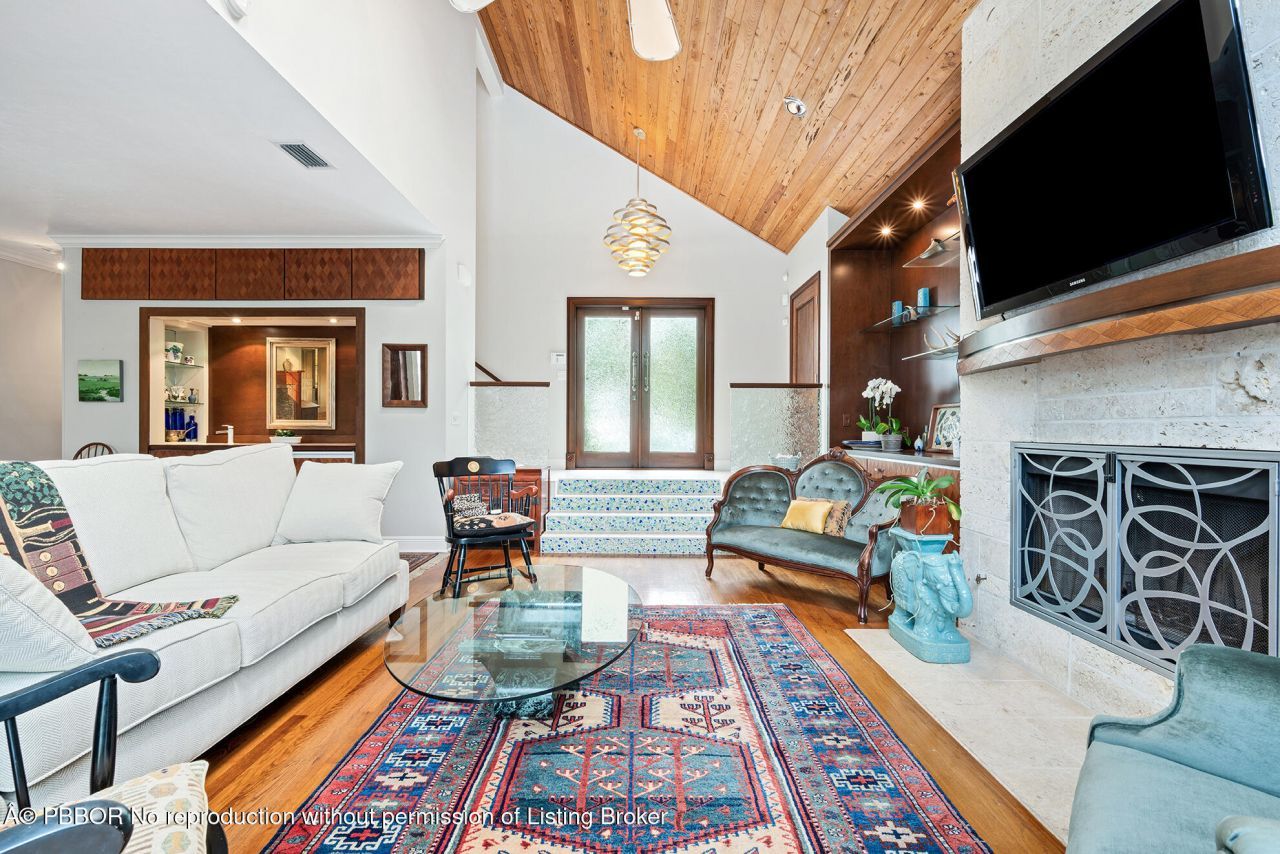 216 SE Atlantic Drive, Lantana, FL 33462 Photo