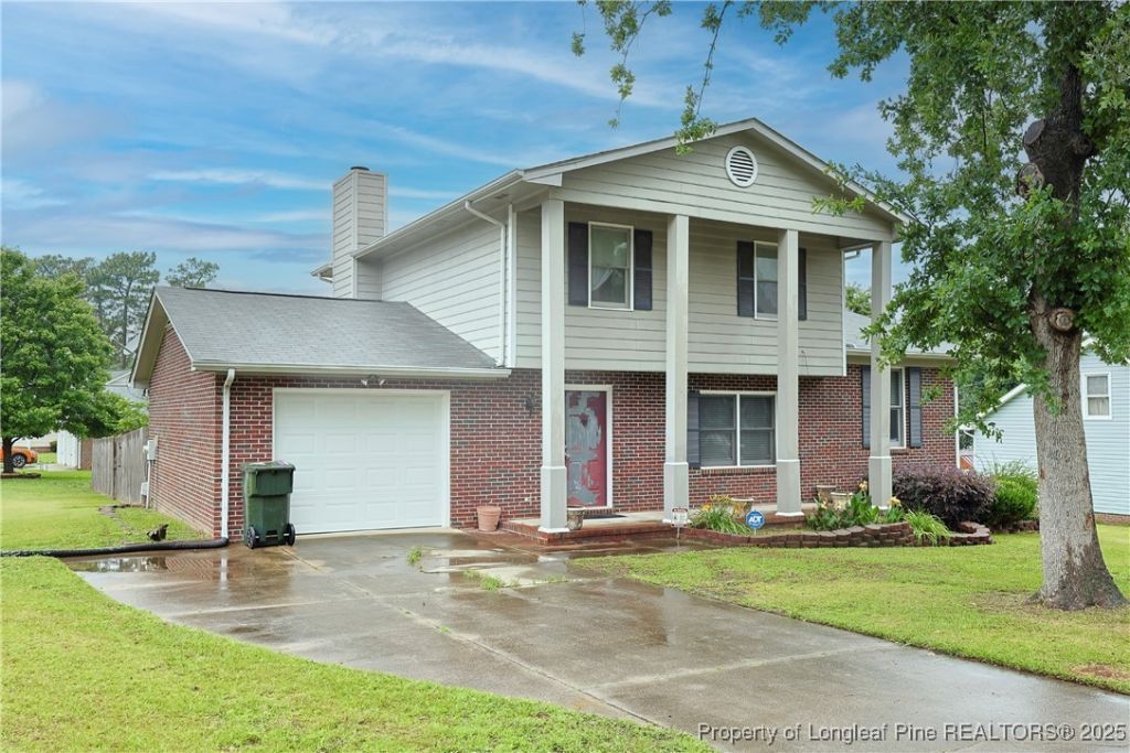 874 Santiato Drive, Fayetteville, NC 28314 Main Photo