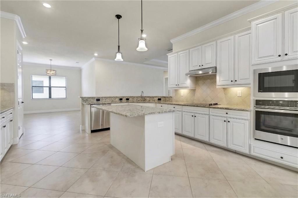 28103 Kerry Ct, Bonita Springs, FL 34135 Photo