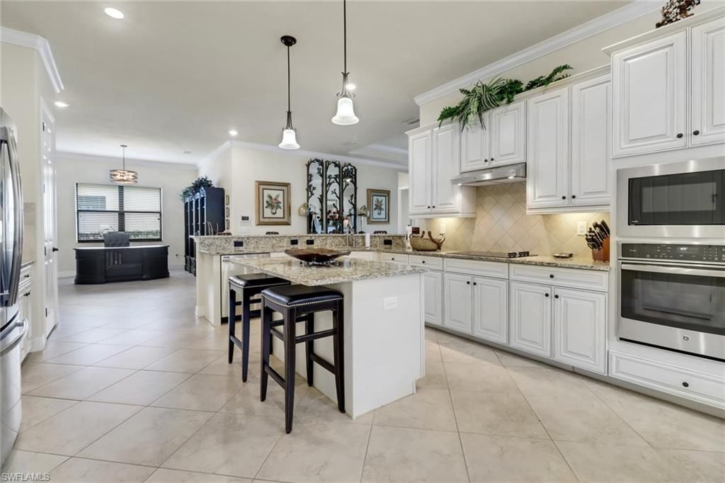 28103 Kerry Ct, Bonita Springs, FL 34135 Photo