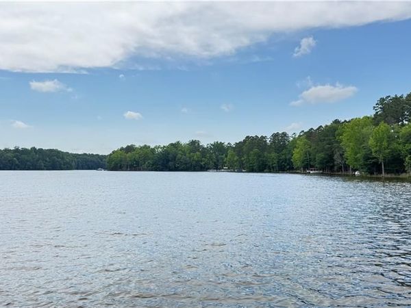 1053 Inlet Pointe Road, Salisbury, NC 28146