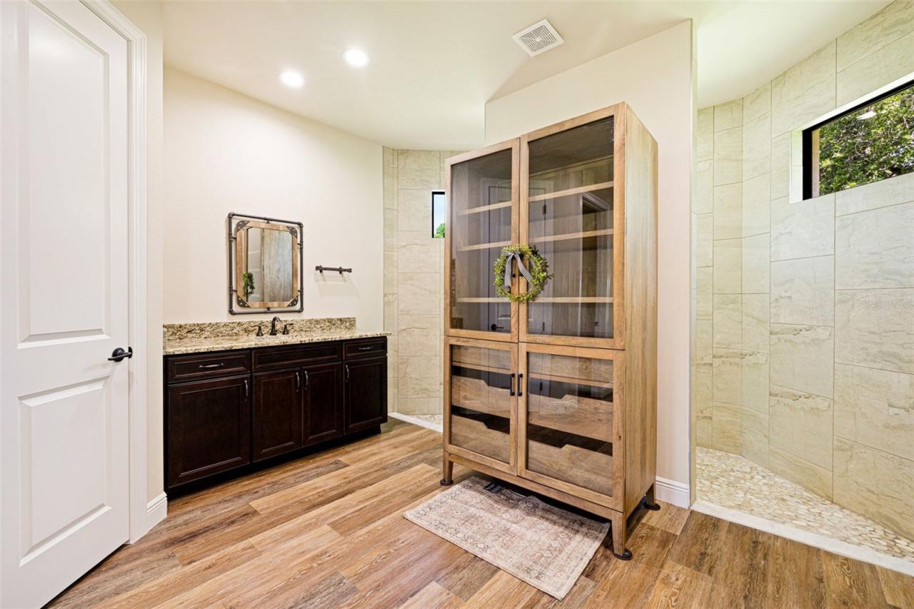 16630 Willow Point Court, Alva, FL 33920 Photo