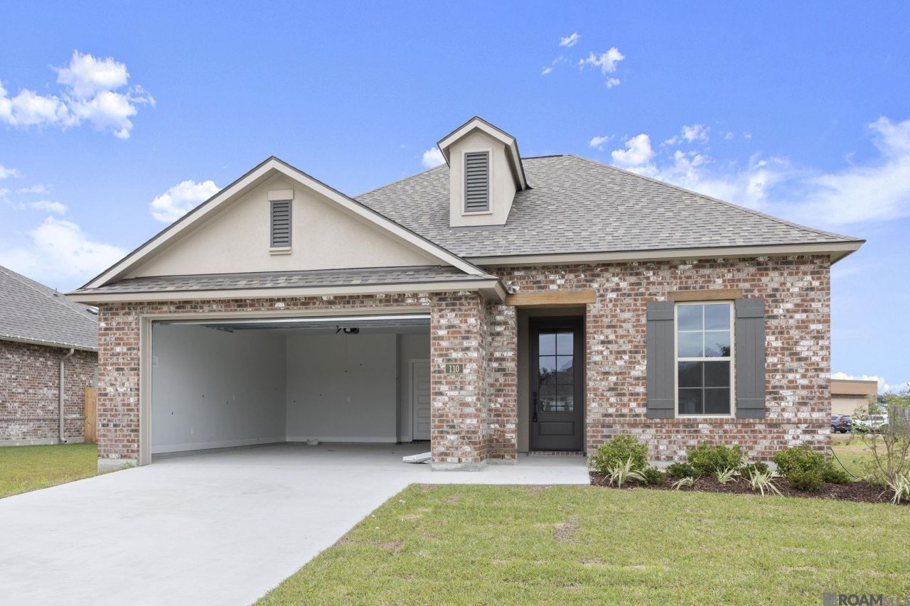 110 Sophia Drive, Luling, LA 70070 Main Photo