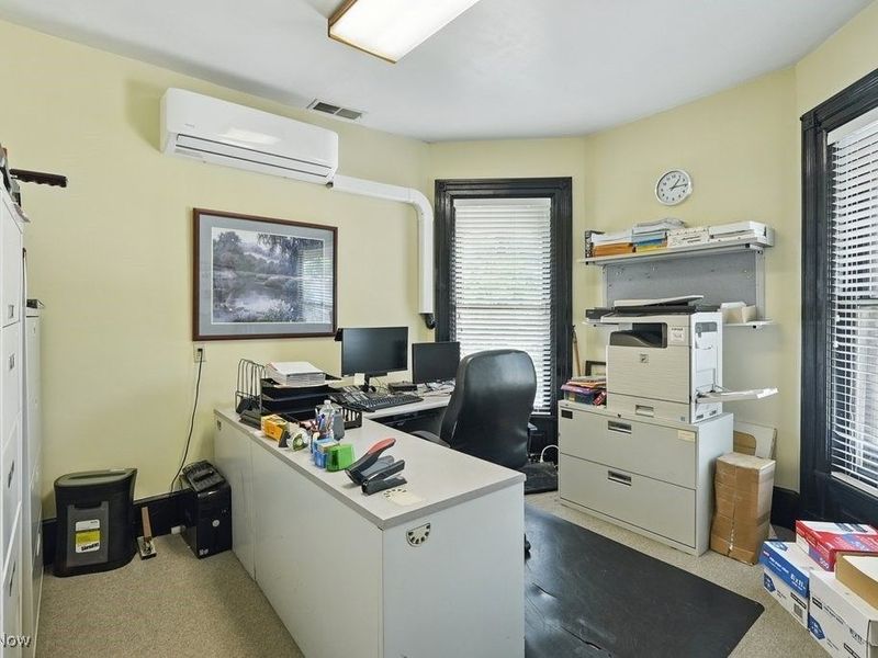 697 W Market Street, Akron, OH 44303 Photo 19