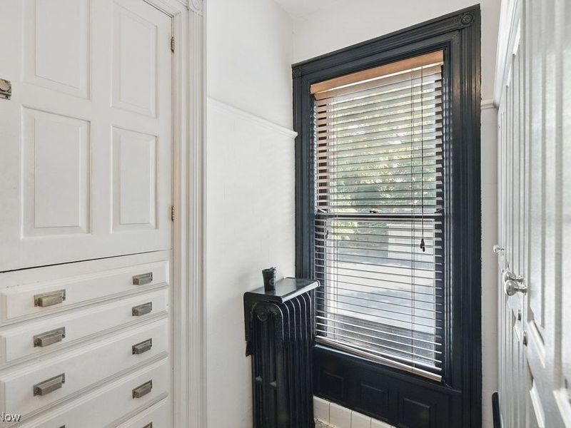 697 W Market Street, Akron, OH 44303 Photo 21