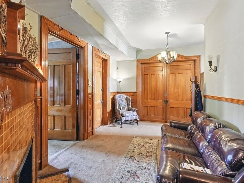 697 W Market Street, Akron, OH 44303 Photo 34