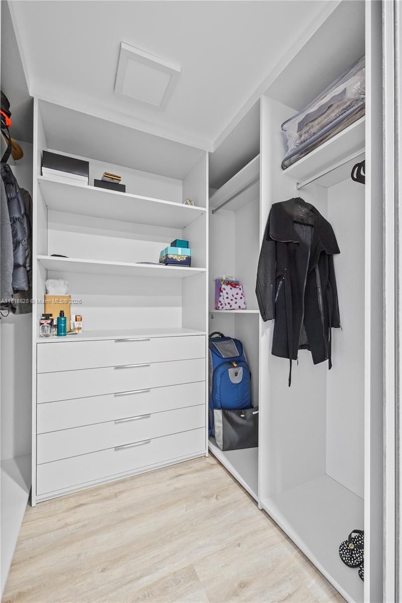 801 Brickell Key Blvd, Unit 2203, Miami, FL 33131 Photo