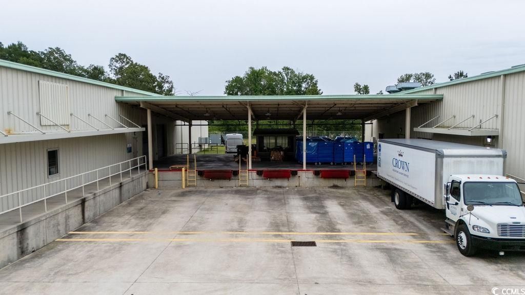 149 Piper Ln. Photo 3