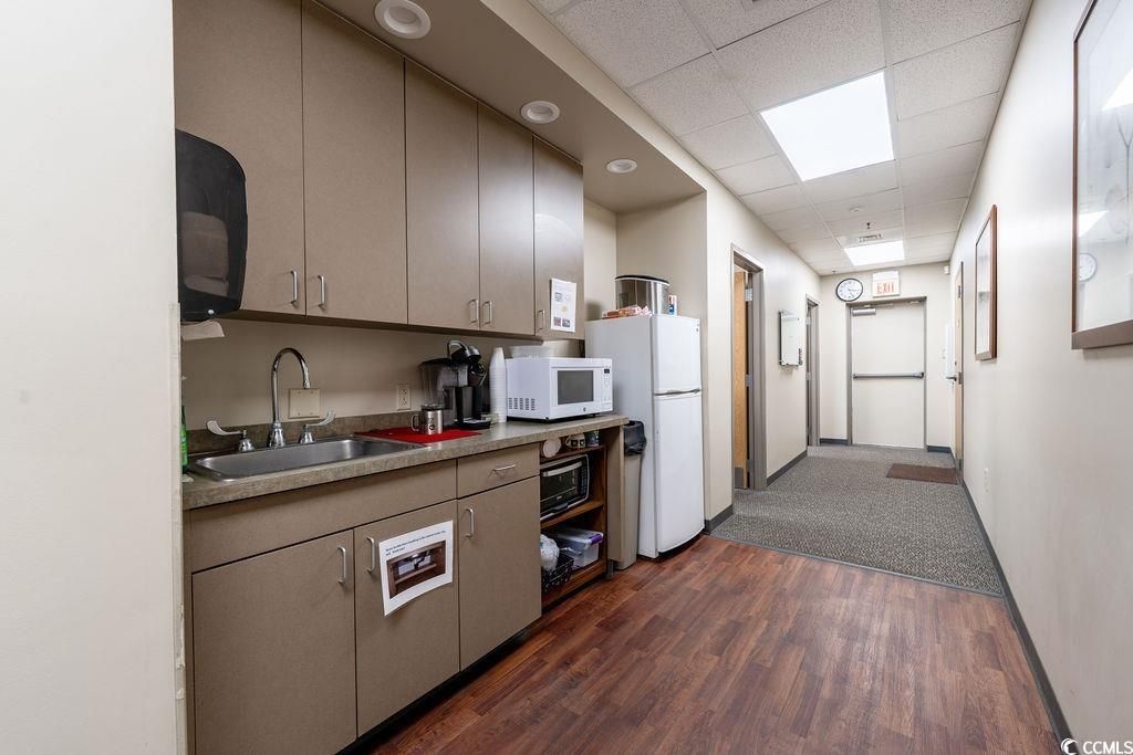 149 Piper Ln. Photo 9