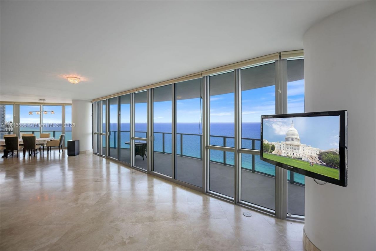 3101 S Ocean Dr, Unit 2708, Hollywood, FL 33019 Photo
