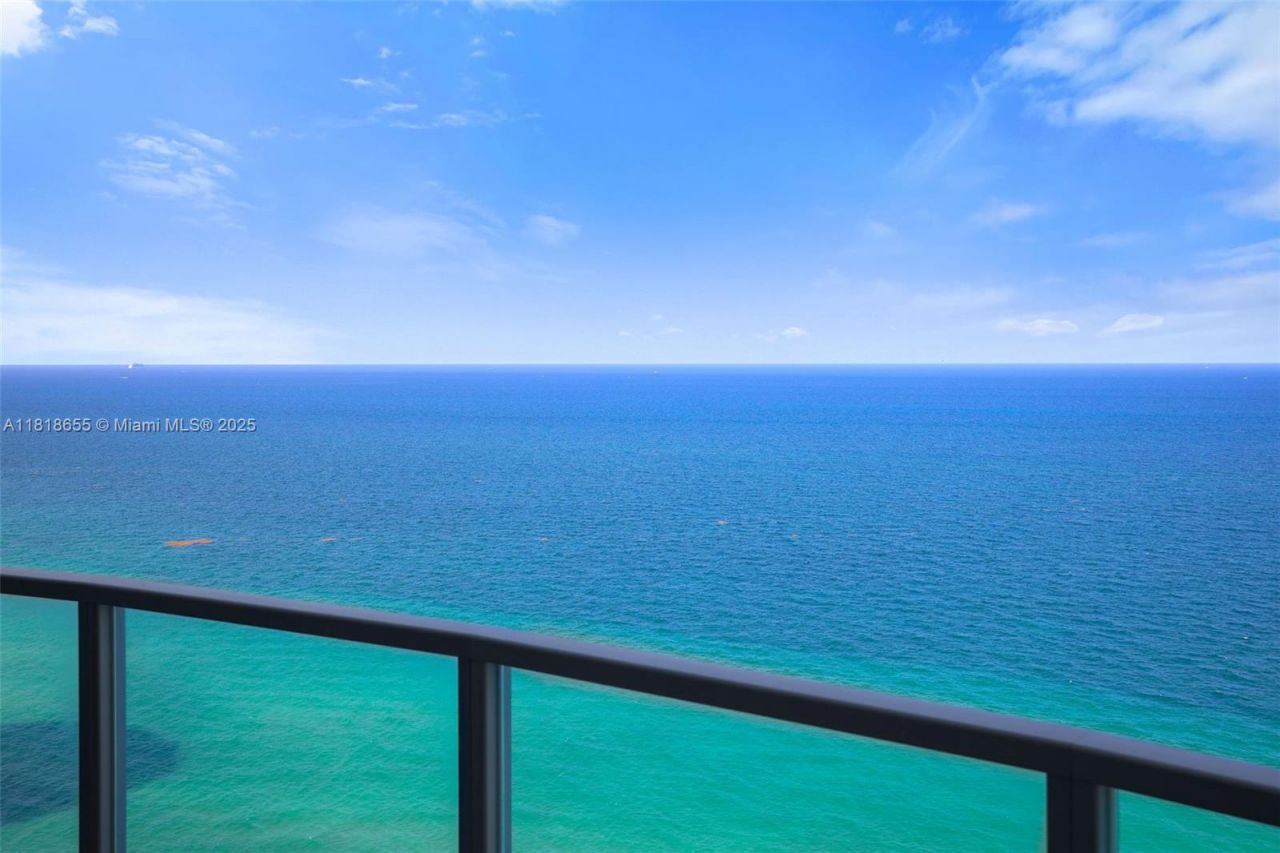 3101 S Ocean Dr, Unit 2708, Hollywood, FL 33019 Photo