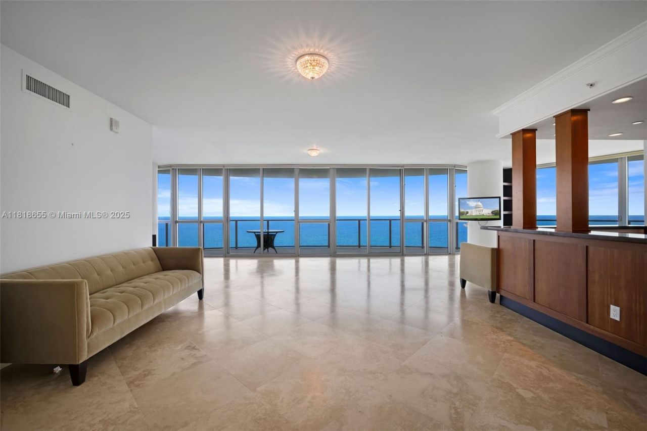 3101 S Ocean Dr, Unit 2708, Hollywood, FL 33019 Photo