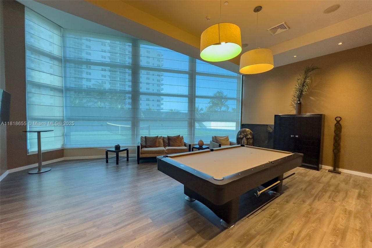 3101 S Ocean Dr, Unit 2708, Hollywood, FL 33019 Photo