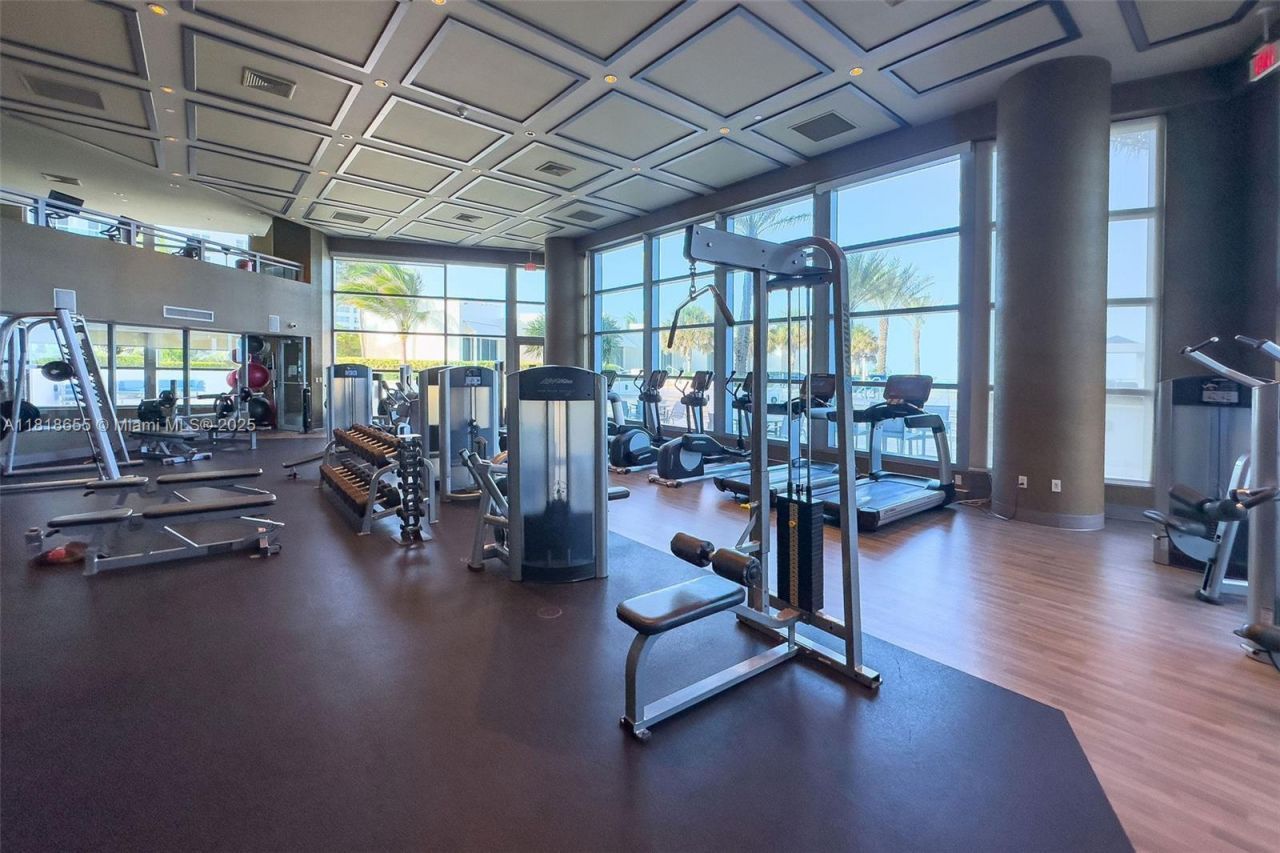 3101 S Ocean Dr, Unit 2708, Hollywood, FL 33019 Photo