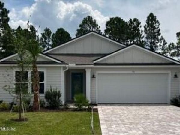 73 GREEN Circle, Palm Coast, FL 32164
