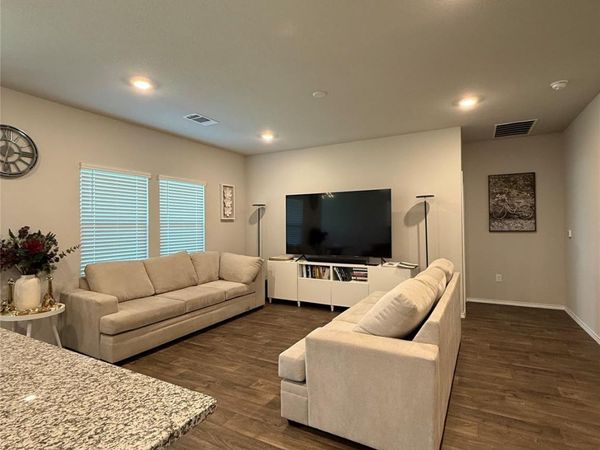 5704 Berriweather DR, Austin, TX 78724