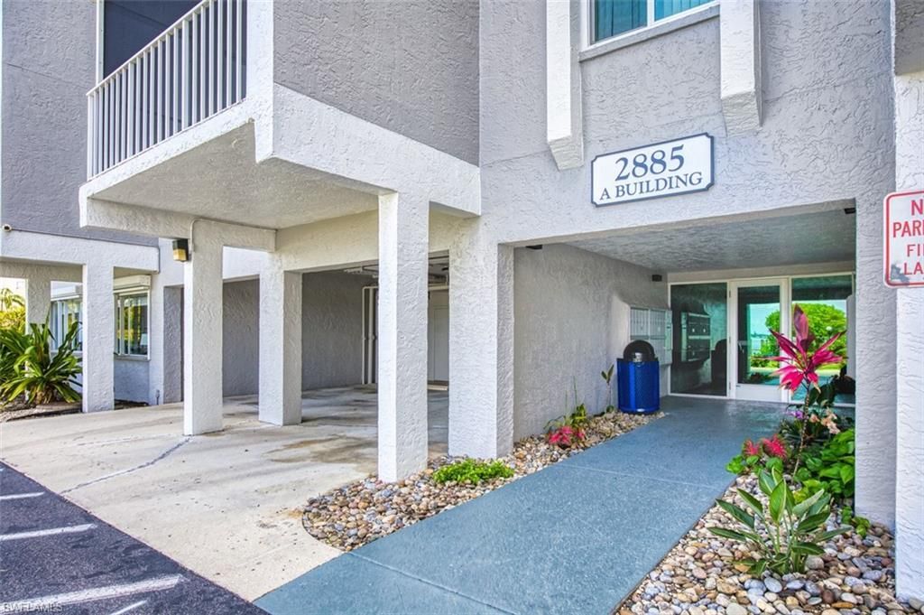 2885 Palm Beach Blvd, Unit 105, Fort Myers, FL 33916 Photo