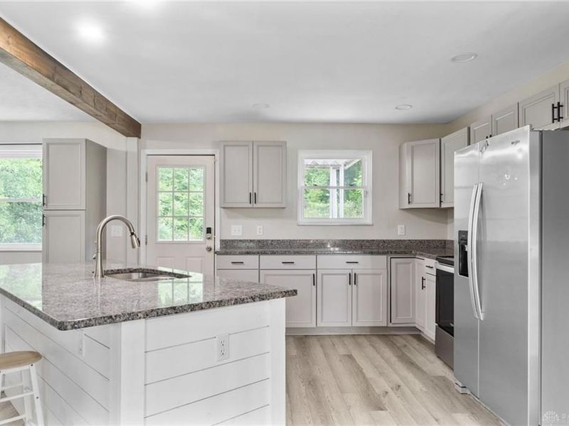 1153 King Richard Parkway, Dayton, OH 45449 Photo 12